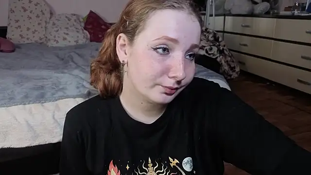 Snapshot of Miss_Ida_ chatting on July 21, 2026, 2:40 pm Miss Ida online show from July 21, 2026, 2:40 pm