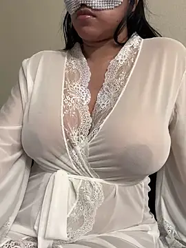 Snapshot of Blzsugar chatting on November 1, 2025, 2:40 am Blzsugar online show from November 1, 2025, 2:40 am