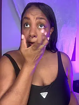 kitty  blackgl online show from April 14, 2026, 10:26 pm