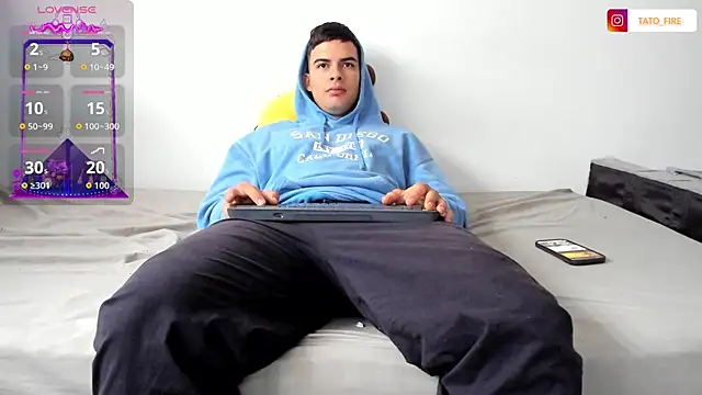 jacob firexx online show from December 2, 2025, 11:23 am