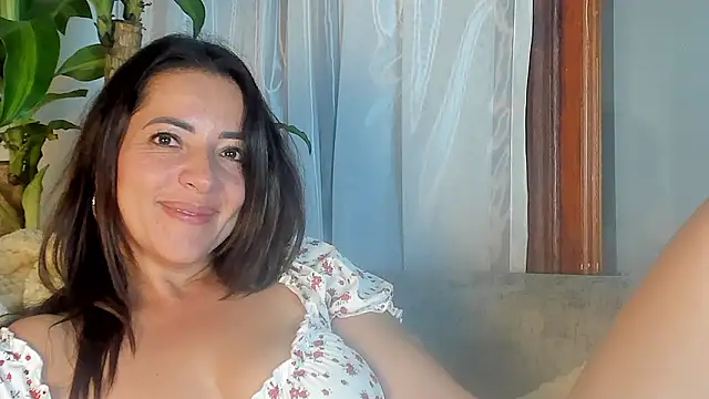 Capriijonesxxx online show from December 7, 2024, 12:46 am
