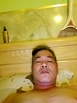 Snapshot of Nguyenthikimthuy chatting on December 4, 2025, 12:37 pm Nguyenthikimthuy online show from December 4, 2025, 12:37 pm