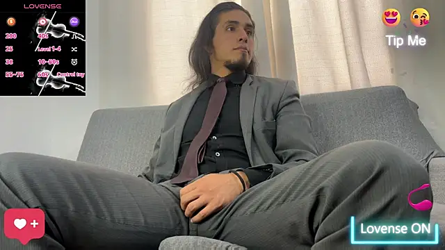 Tom blunt96 online show from November 20, 2025, 2:51 pm