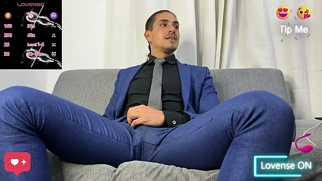 Tom blunt96 online show from February 11, 2026, 4:56 am