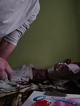 Snapshot of niesmialy39oon chatting on November 11, 2025, 10:32 am niesmialy39oon online show from November 11, 2025, 10:32 am