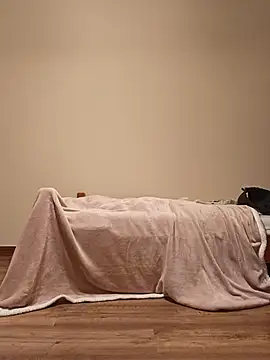 Snapshot of niesmialy39oon chatting on December 18, 2025, 9:18 pm niesmialy39oon online show from December 18, 2025, 9:18 pm