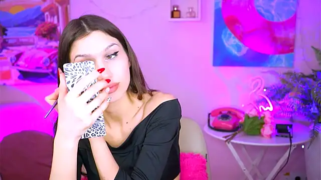 Snapshot of MollyPerry chatting on February 15, 2025, 4:12 pm MollyPerry online show from February 15, 2025, 4:12 pm