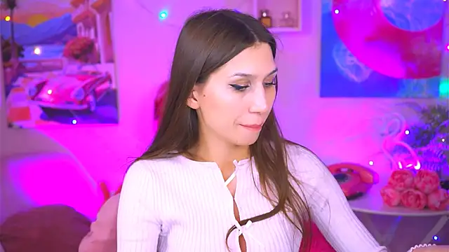 Snapshot of MollyPerry chatting on February 20, 2025, 4:14 pm MollyPerry online show from February 20, 2025, 4:14 pm