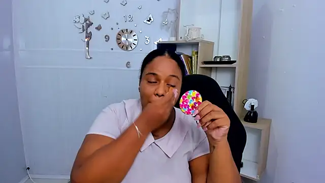 bbw charlote online show from June 22, 2026, 12:35 pm