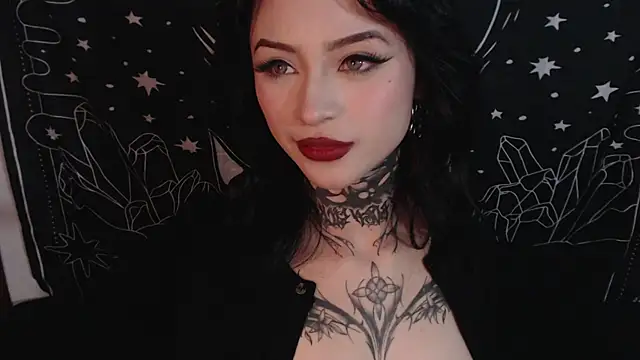 Isabella  dark online show from January 29, 2025, 12:01 am