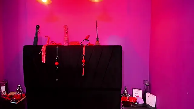 ginevra boobs online show from March 10, 2025, 10:34 pm