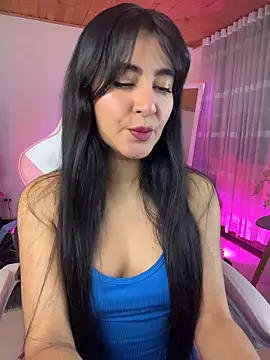 Snapshot of Violetta_kim1 chatting on February 26, 2026, 11:32 am Violetta kim1 online show from February 26, 2026, 11:32 am