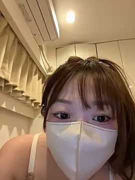 Snapshot of OCHAN___X chatting on October 28, 2025, 12:59 pm OCHAN X online show from October 28, 2025, 12:59 pm