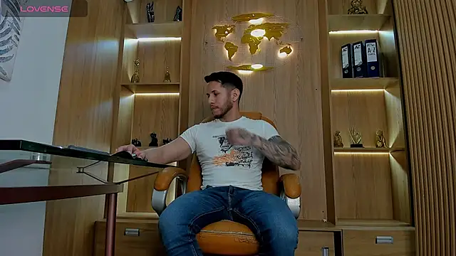 George Diesell online show from April 14, 2026, 4:06 am