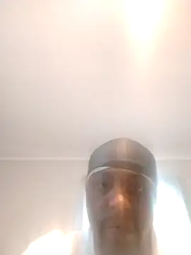 PuzzledEdge4 online show from November 20, 2025, 4:07 pm