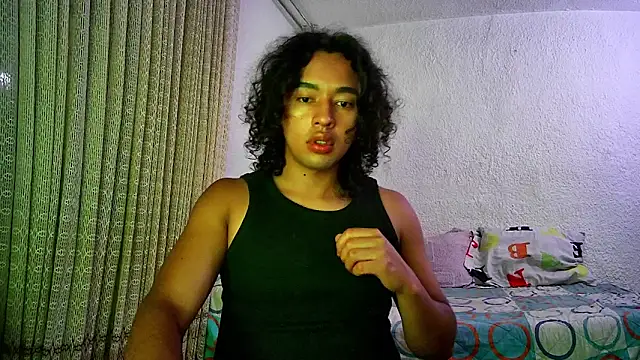 Snapshot of angelsdustxxx chatting on March 21, 2026, 6:14 am angelsdustxxx online show from March 21, 2026, 6:14 am