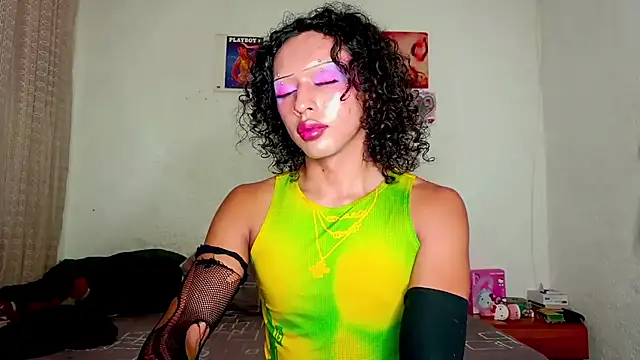Snapshot of angelsdustxxx chatting on February 14, 2025, 5:09 am angelsdustxxx online show from February 14, 2025, 5:09 am