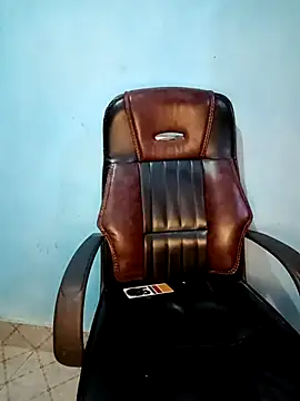 Snapshot of Dayna-36 chatting on March 2, 2025, 2:47 pm Dayna-36 online show from March 2, 2025, 2:47 pm