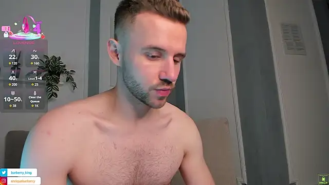 EnriqueBarberry online show from October 19, 2025, 5:32 am