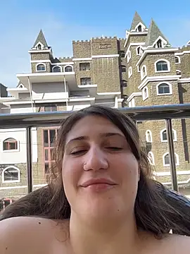 Snapshot of JessiMur chatting on November 27, 2025, 2:01 am JessiMur online show from November 27, 2025, 2:01 am