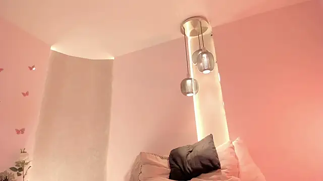 Snapshot of angeline-777 chatting on November 20, 2025, 12:06 pm angeline-777 online show from November 20, 2025, 12:06 pm