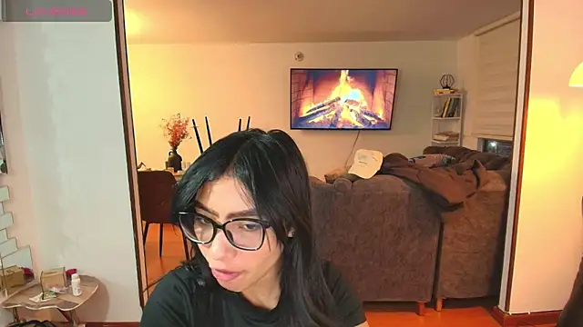 Snapshot of samy_jonnes_ chatting on April 23, 2026, 11:17 pm samy jonnes online show from April 23, 2026, 11:17 pm