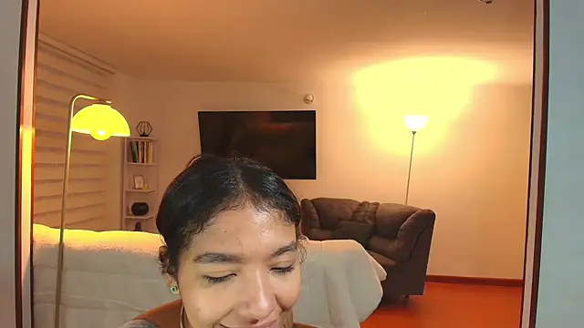 Snapshot of samy_jonnes_ chatting on October 8, 2025, 11:05 pm samy jonnes online show from October 8, 2025, 11:05 pm