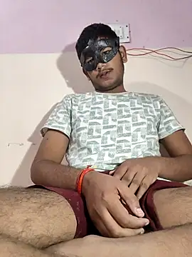 Dusky Aarav online show from December 14, 2025, 1:01 am