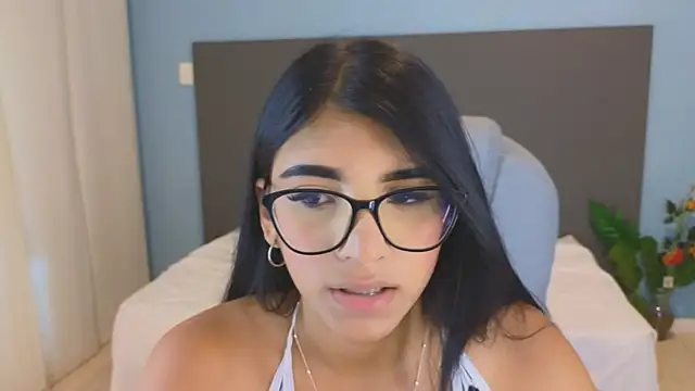 Snapshot of maiaa_ruiz chatting on October 23, 2025, 3:00 pm maiaa ruiz online show from October 23, 2025, 3:00 pm