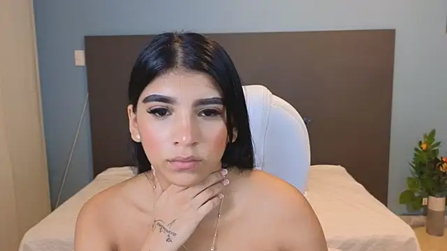 Snapshot of maiaa_ruiz chatting on January 10, 2025, 1:31 pm maiaa ruiz online show from January 10, 2025, 1:31 pm