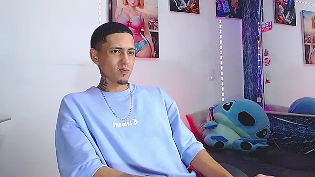 Liam lee online show from November 2, 2025, 2:44 pm