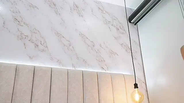 Annyy Rosse online show from April 2, 2026, 5:47 am