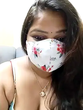 Lovely-Rose143 online show from January 10, 2025, 4:30 pm