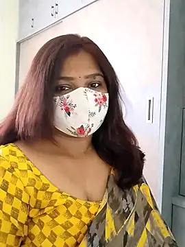 Lovely-Rose143 online show from February 17, 2025, 4:09 am