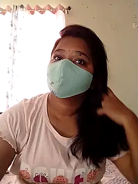 Lovely-Rose143 online show from March 6, 2025, 4:41 am