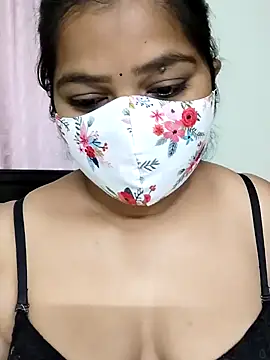 Lovely-Rose143 online show from December 24, 2024, 7:33 pm