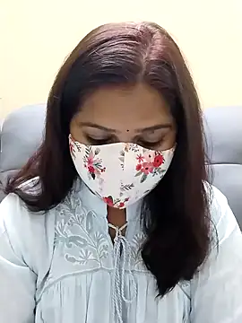 Lovely-Rose143 online show from February 2, 2025, 4:32 pm