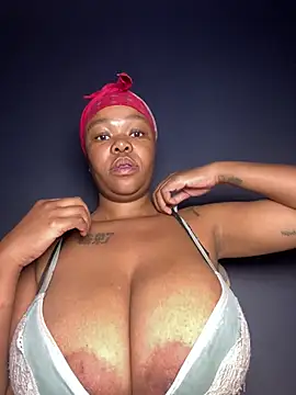 Mandy-101 online show from June 6, 2026, 3:23 am