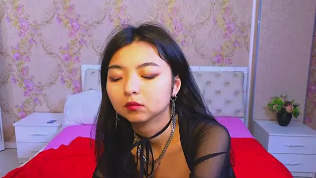 Shy Kira online show from January 31, 2025, 12:51 pm