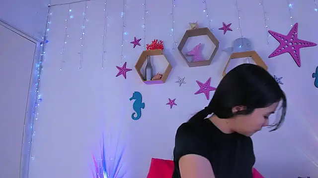 Emiily Parkerr online show from October 15, 2025, 3:05 am