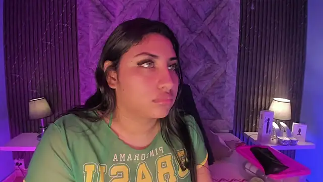 CANDYGABYY online show from December 3, 2025, 4:02 am