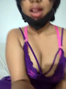 Snapshot of Sally_Anne_Jayasinghe chatting on March 16, 2025, 8:54 pm Sally Anne Jayasinghe online show from March 16, 2025, 8:54 pm