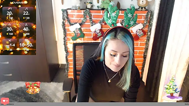 LuisaFernanda170823 online show from December 5, 2024, 9:44 pm