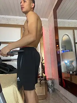 ALAN SANTHOS online show from April 7, 2026, 5:31 am