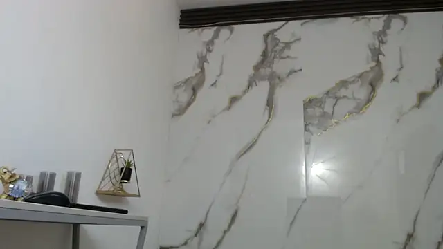 Lindsey8 online show from March 31, 2026, 12:40 pm