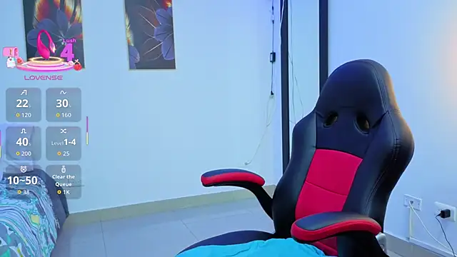 daniela xue online show from March 5, 2026, 9:43 pm