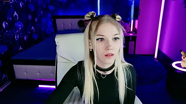 ShhhO O online show from April 5, 2026, 11:17 am