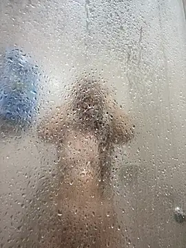 Iris love18 online show from March 18, 2025, 11:44 am