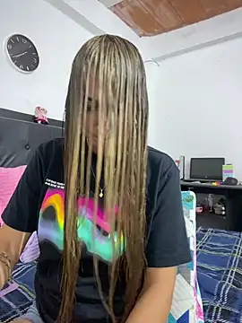 Iris love18 online show from March 22, 2025, 12:39 am