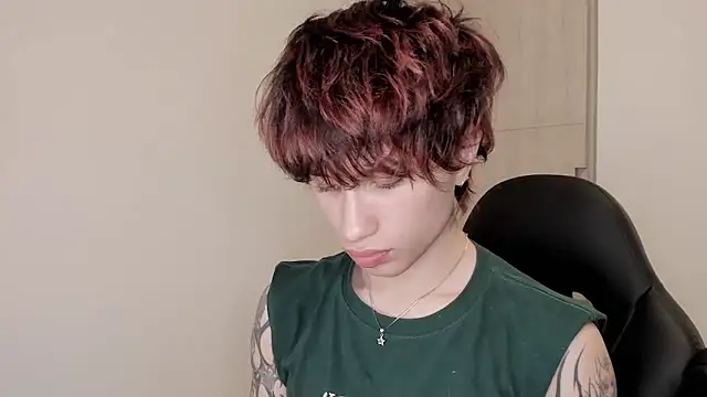 liamelf online show from February 14, 2026, 3:29 am